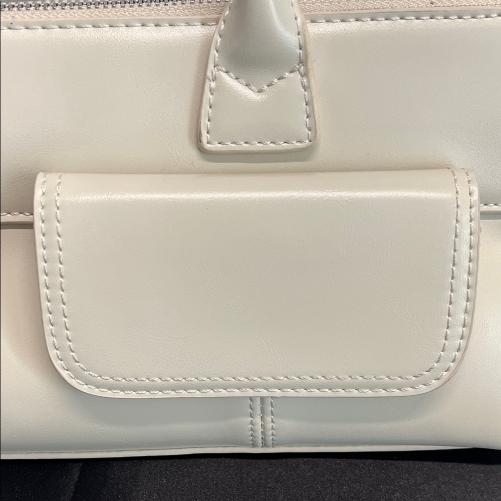 Rachel Zoe | Ivory Shoulder Bag w/ Boot Scarf - Picture 5 of 14